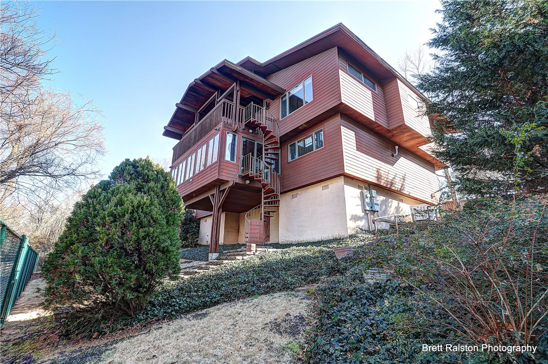 Sunset Woods - Residential