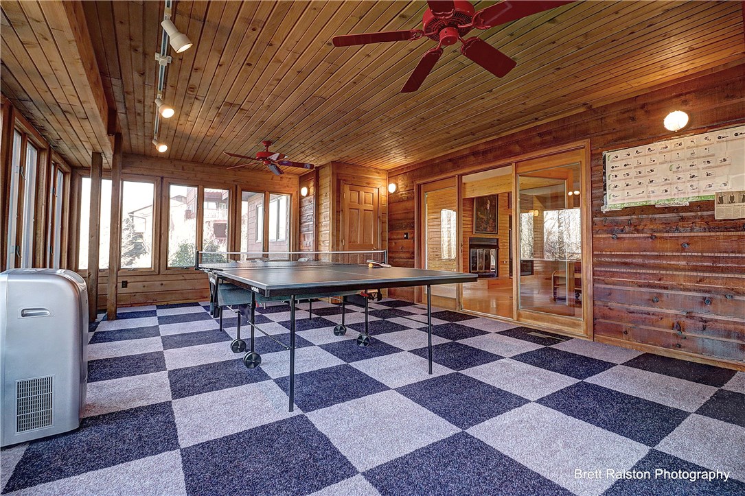 Sunset Woods - Residential