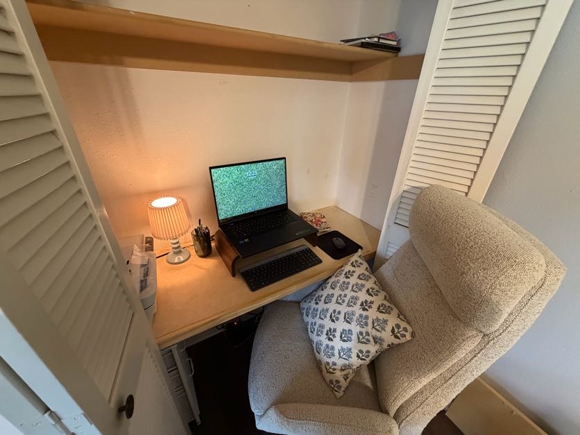 Townhouse Tct 3 A/K/A Drake Court Bvv - Residential