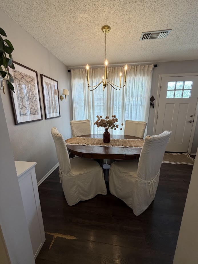 Townhouse Tct 3 A/K/A Drake Court Bvv - Residential