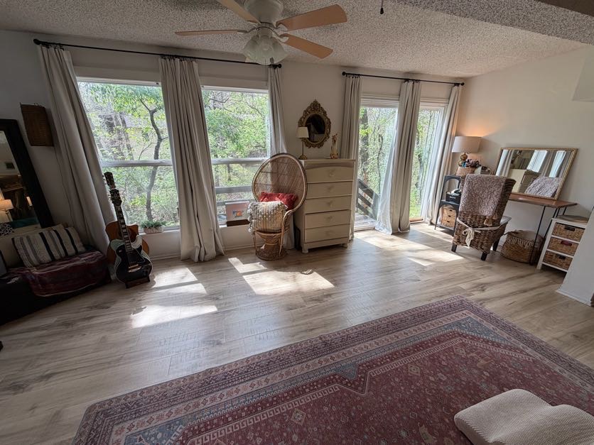 Townhouse Tct 3 A/K/A Drake Court Bvv - Residential