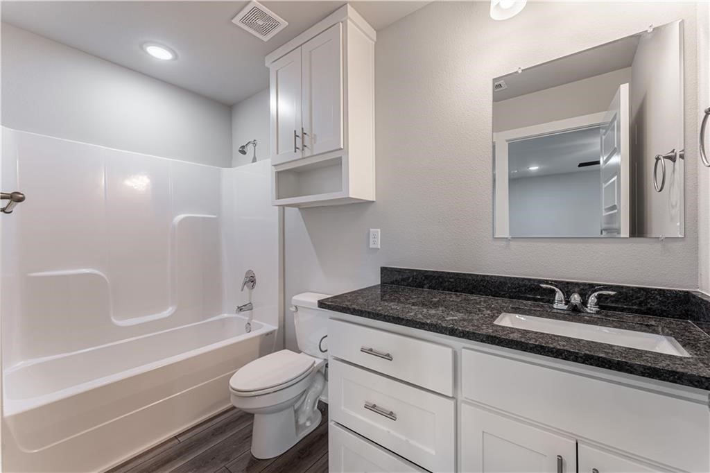 Gentry Heights Townhome Hpr Gentry - Residential Lease