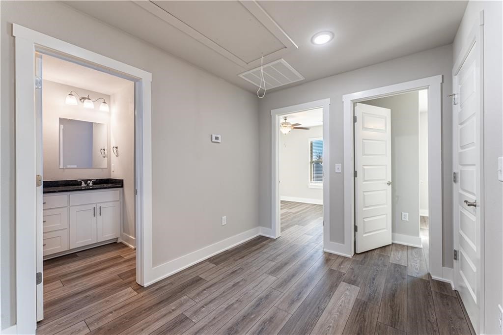 Gentry Heights Townhome Hpr Gentry - Residential Lease