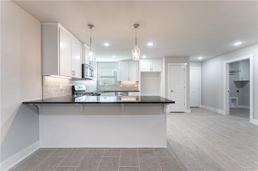 Gentry Heights Townhome Hpr Gentry - Residential Lease