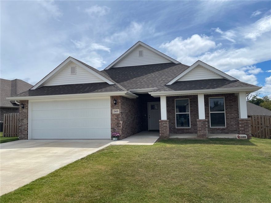 Charming, Nearly New Home Just West of Town! Discover this well-maintained gem with an easy commute to WMHO and I-49 access. This home features an open concept floor plan with 10’ ceilings, allowing you to enjoy the inviting fireplace in the living room while preparing meals in the kitchen. Custom features in the entry and bathrooms add a unique touch. The primary bath offers a walk-in shower and a soaking tub, perfect for unwinding at the end of the day. Step outside to a covered patio and a backyard with a wood privacy fence, ideal for outdoor activities and relaxation. Don’t miss out on this rare find!