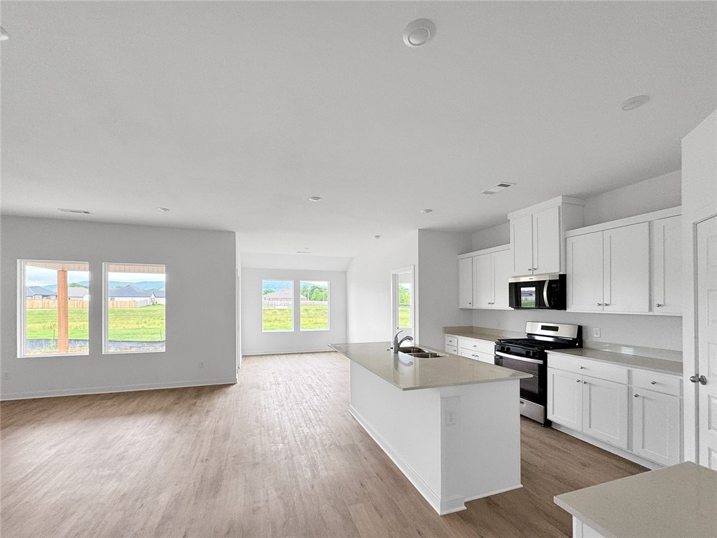 Wagon Wheel Crossing - Residential