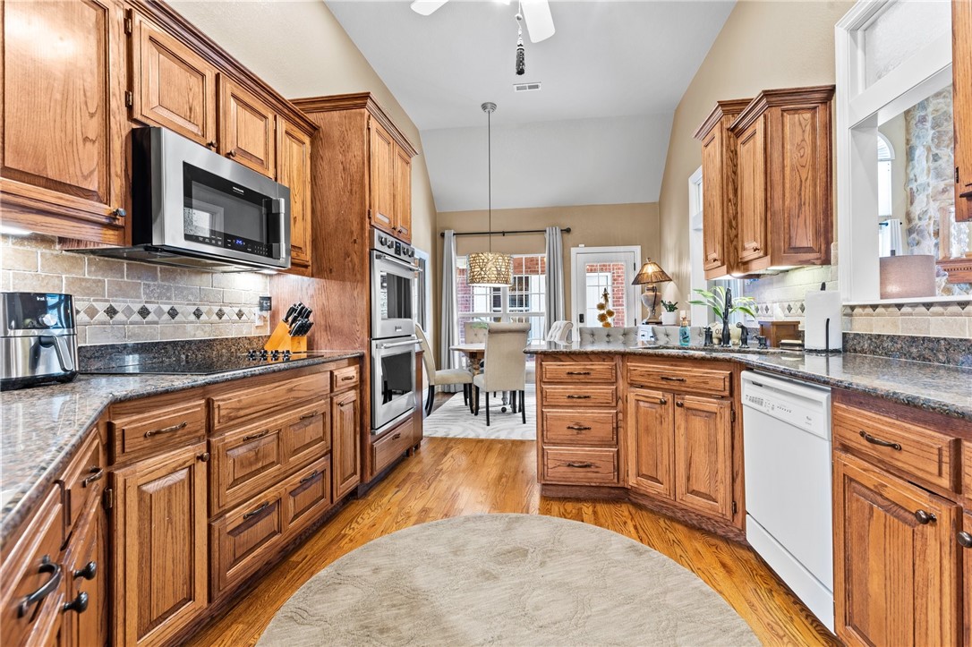 Highland Knolls Unit 2 Ph 1 Rogers - Residential