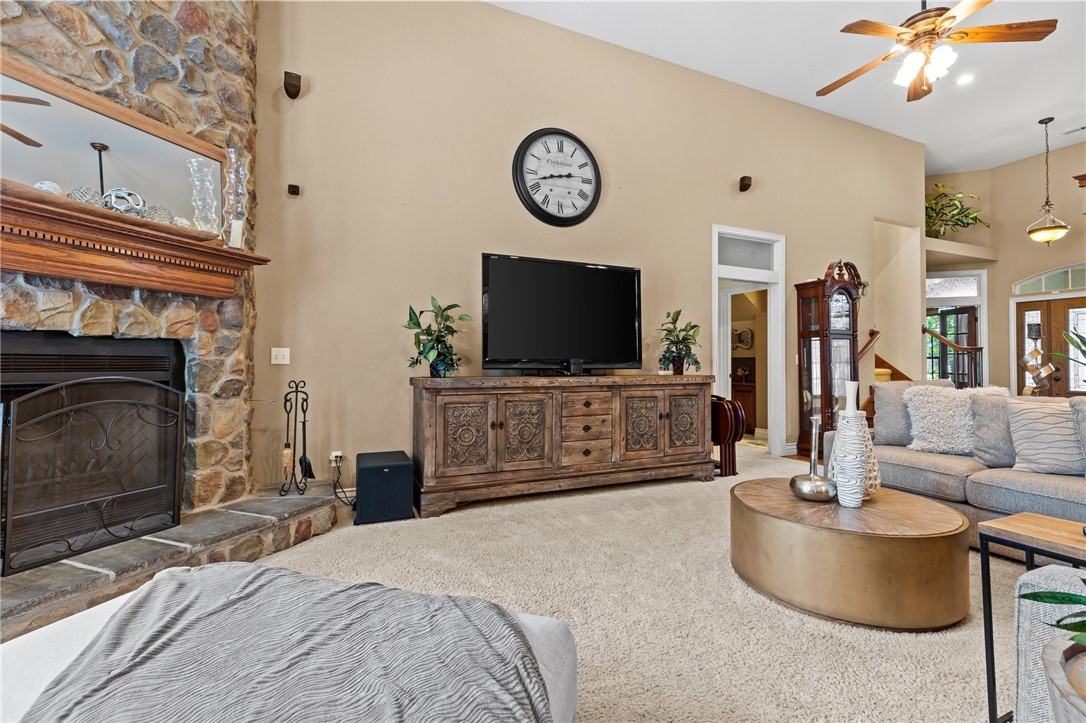 Highland Knolls Unit 2 Ph 1 Rogers - Residential