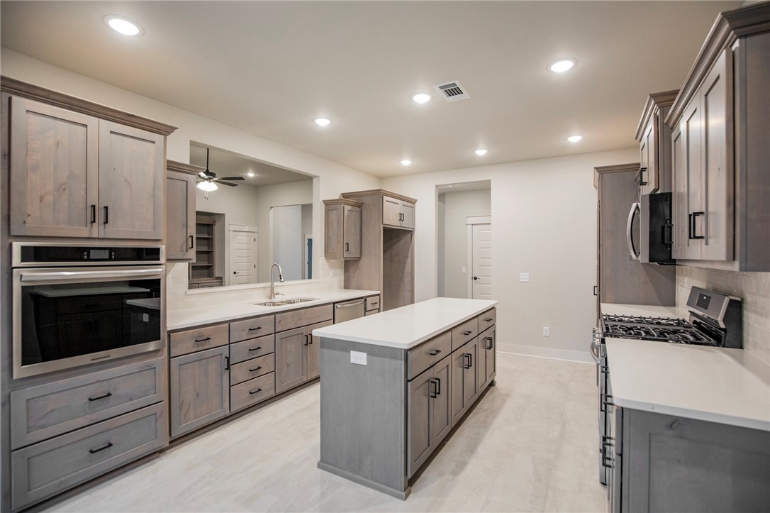 Fairway Valley, Ph III - Residential