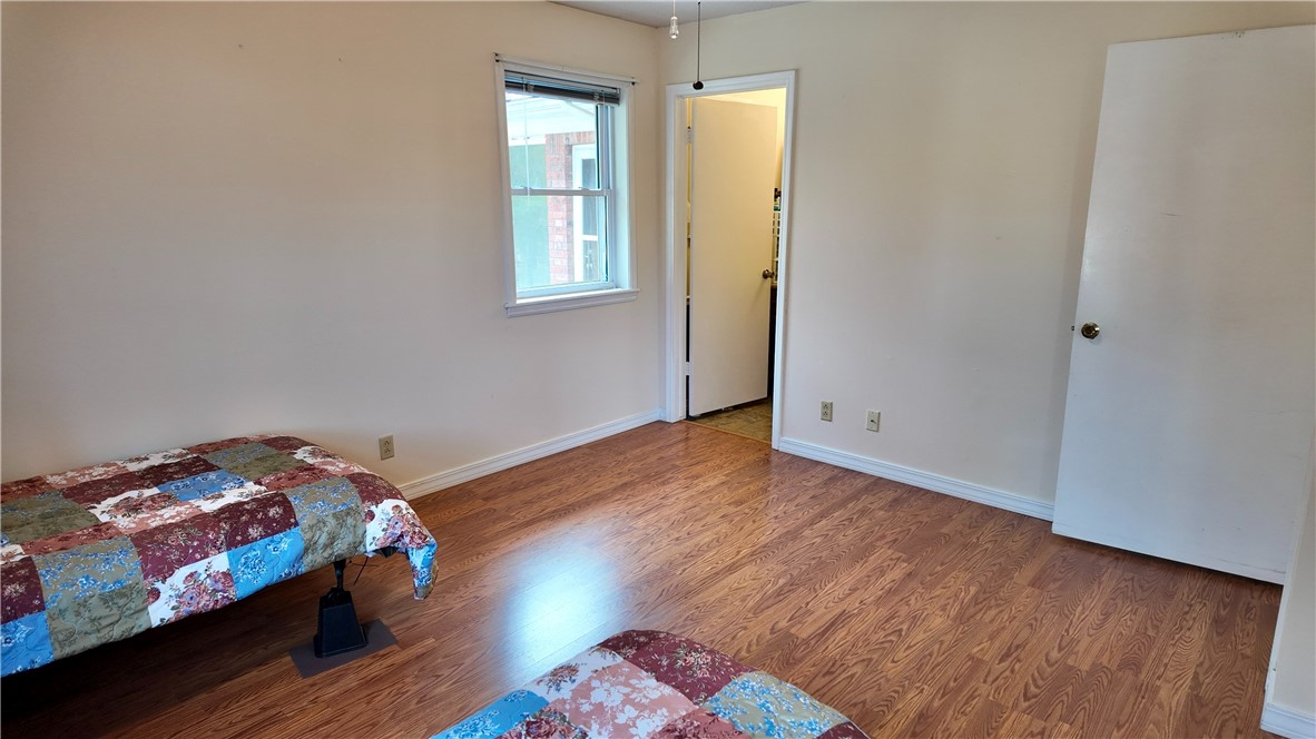 Clarksville 18923 - Residential