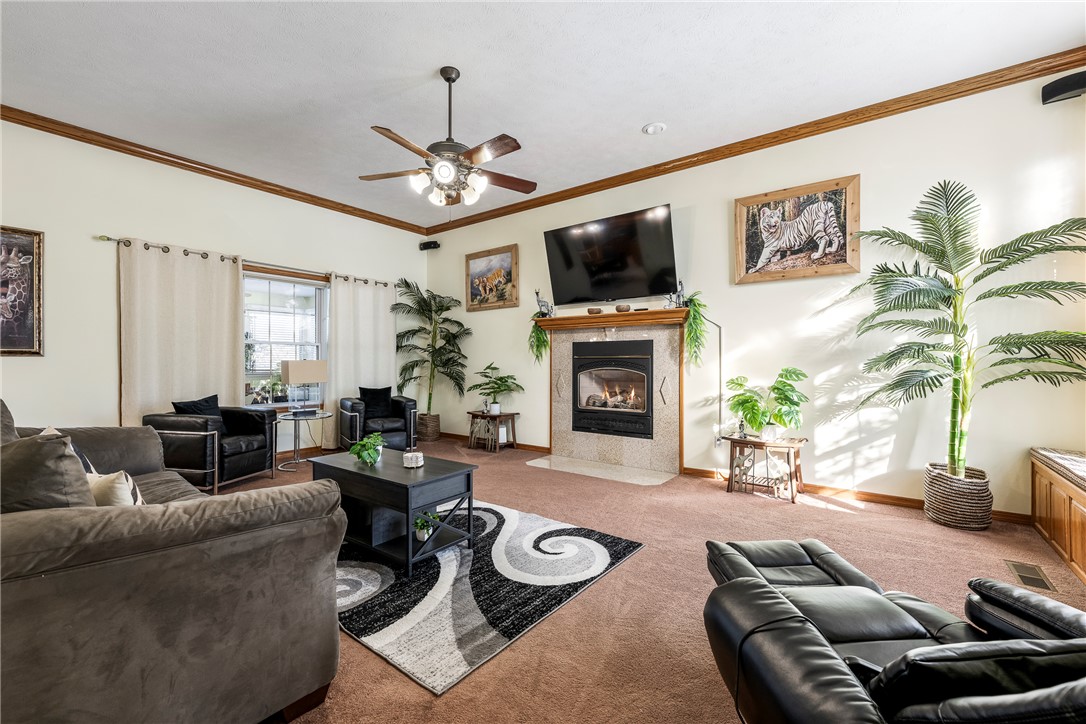 Unit 8 Holiday Island - Residential