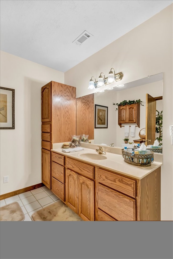 Unit 9 Holiday Island - Residential