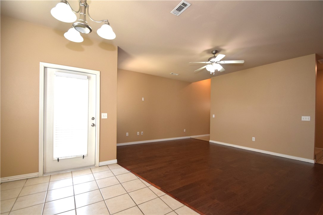 Riverwalk - Residential Lease