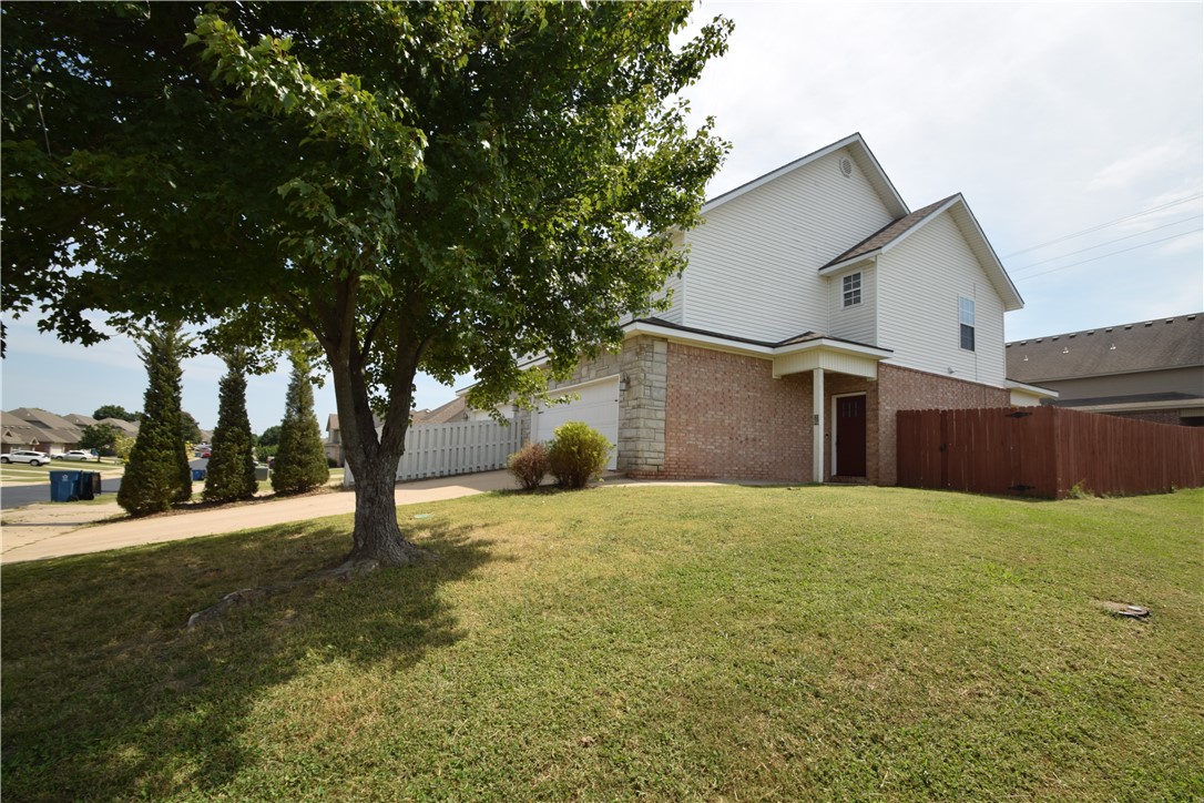 Riverwalk - Residential Lease
