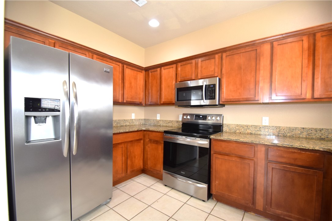 Riverwalk - Residential Lease