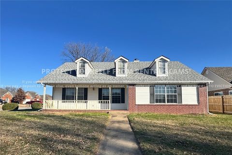 Photo of 502 Megan Street, Bentonville, AR 72712 (MLS # 1330797)