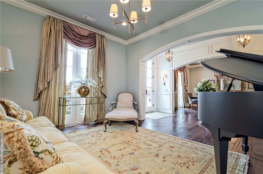 Pinnacle - Residential