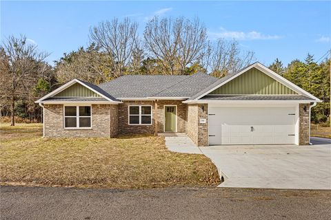 Photo of 500 Scott Lane, Russellville, AR 72802 (MLS # 1331815)