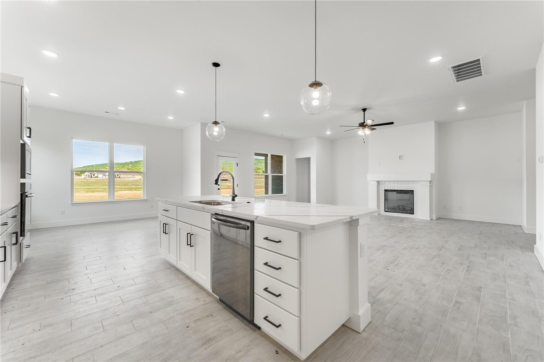 Hillcrest - Residential