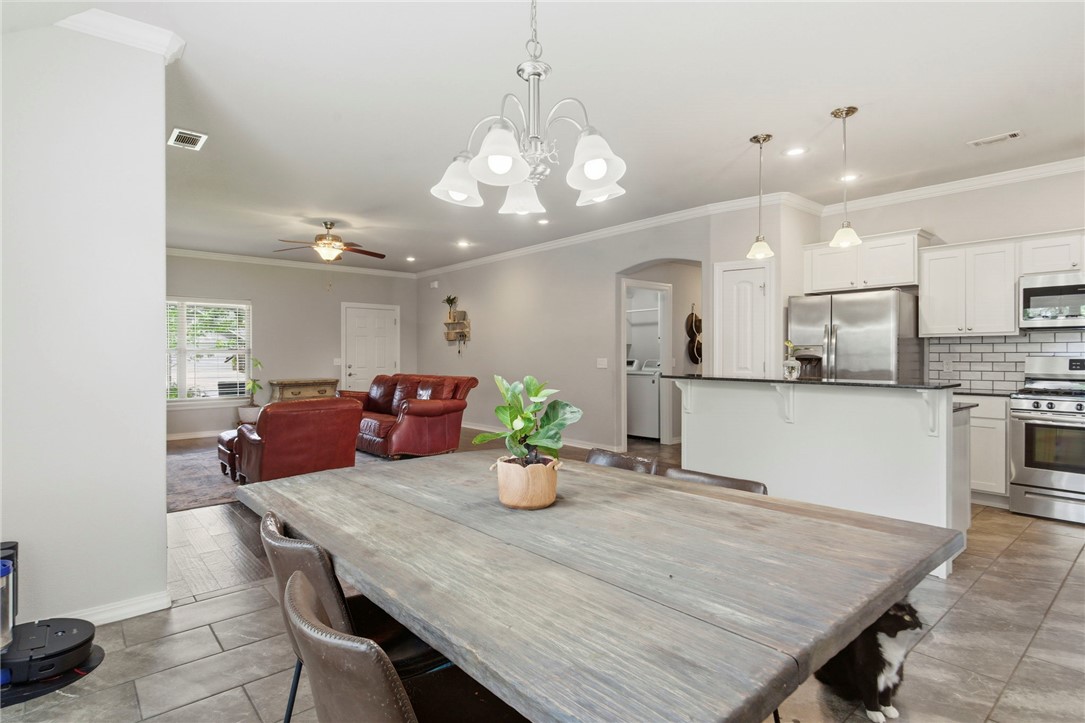 Emerald Point - Residential