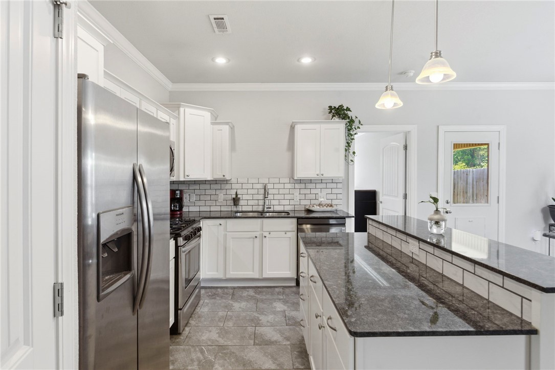 Emerald Point - Residential