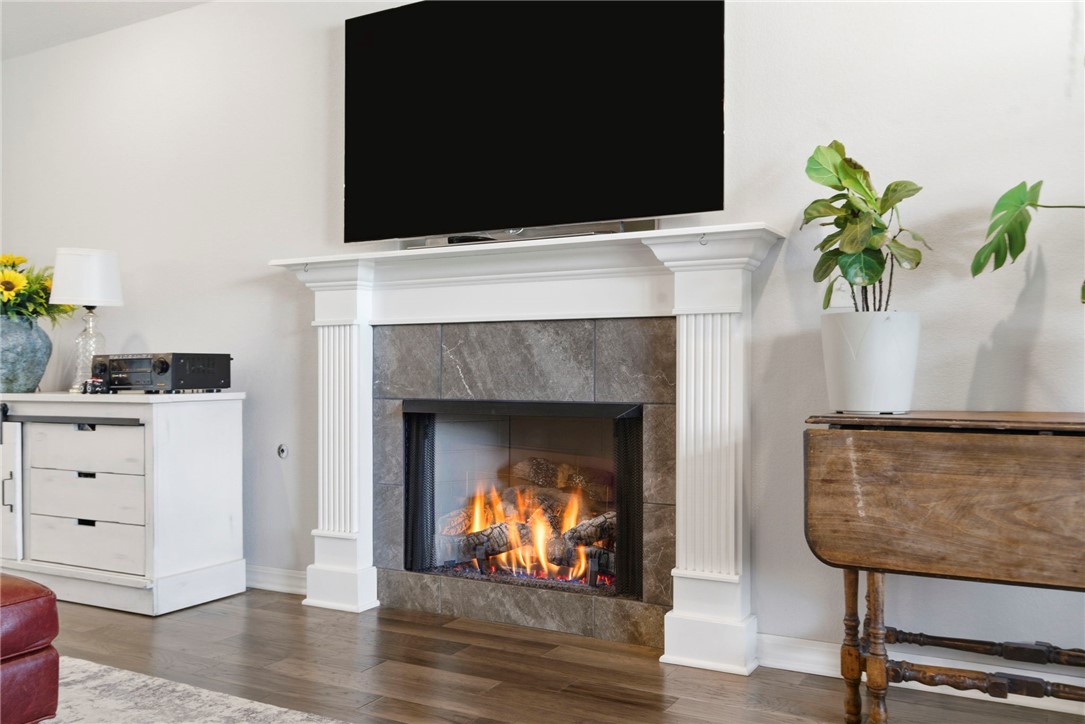 Emerald Point - Residential