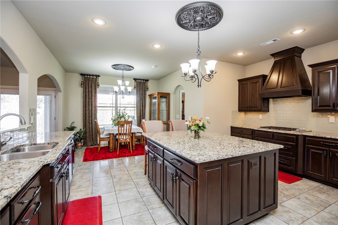 Grove Ph Iii, The Rogers - Residential