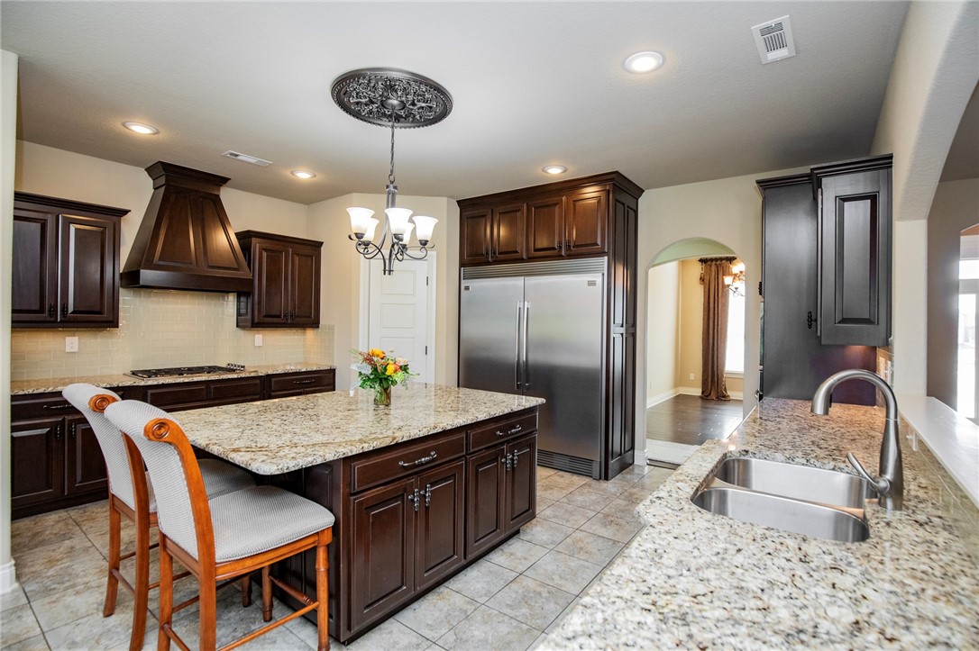 Grove Ph Iii, The Rogers - Residential
