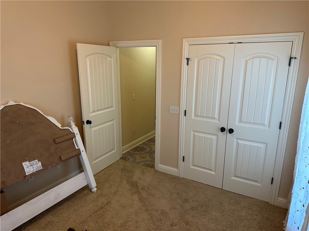 Brighton Heights Sub Bentonville - Residential Lease