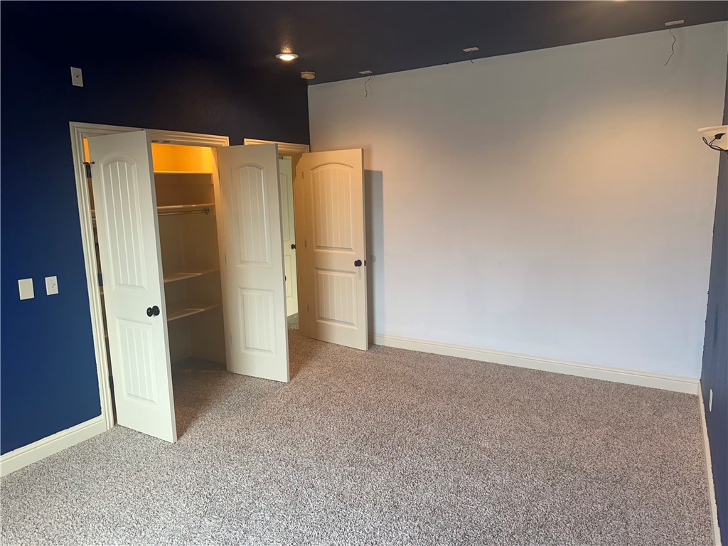 Brighton Heights Sub Bentonville - Residential Lease