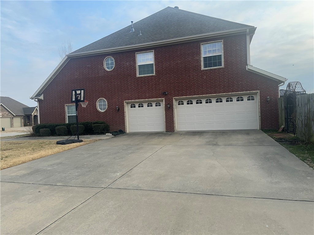 Brighton Heights Sub Bentonville - Residential Lease