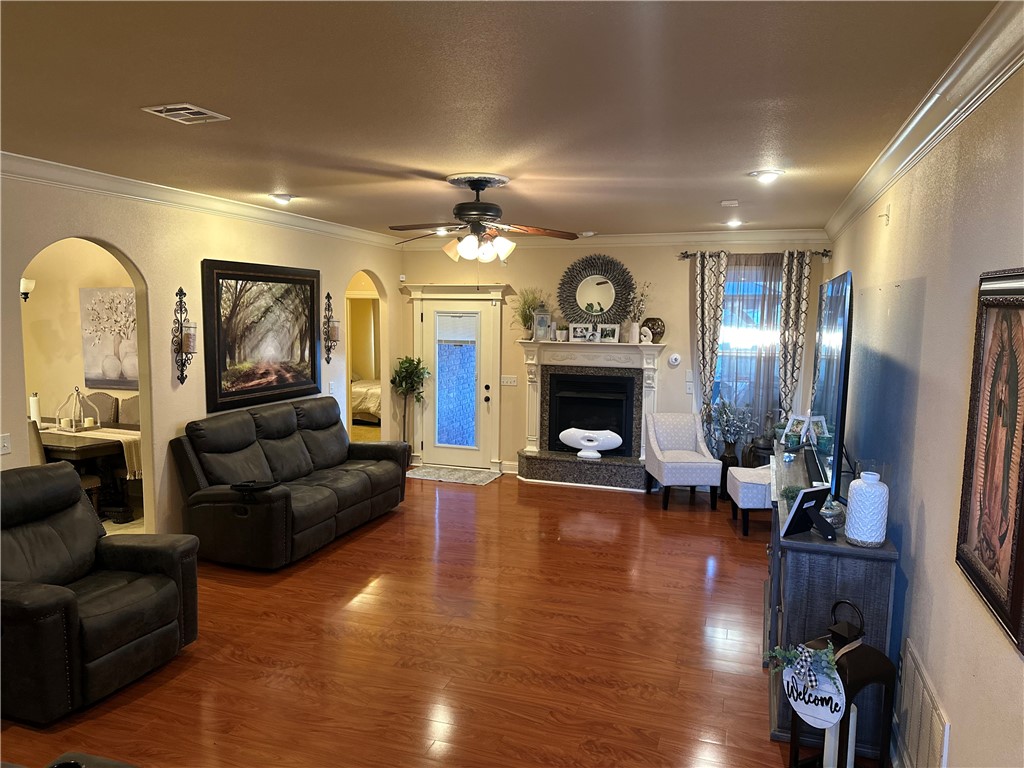 Brighton Heights Sub Bentonville - Residential Lease