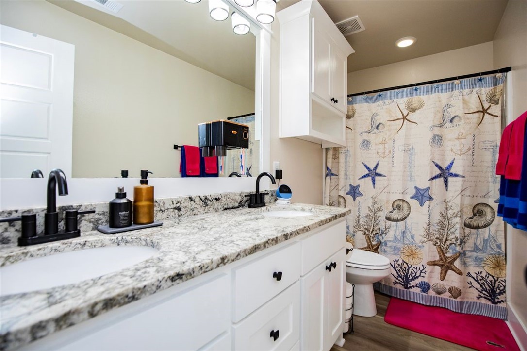 Hyde Park Cave Spgs - Residential