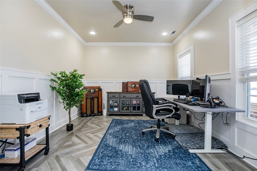 Hyde Park Cave Spgs - Residential