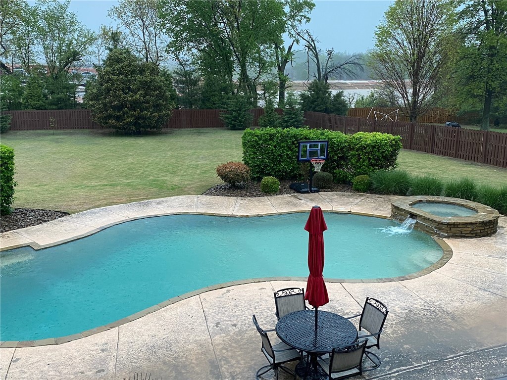 Manors On Blossom Way Crk Ph 4 Rogers - Residential