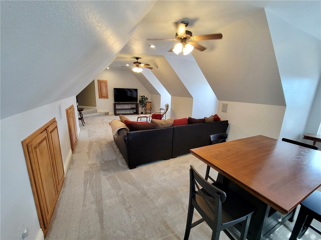 Manors On Blossom Way Crk Ph 4 Rogers - Residential