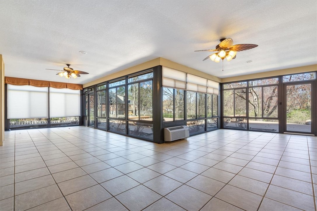 Walnut Ridge Estates - Residential