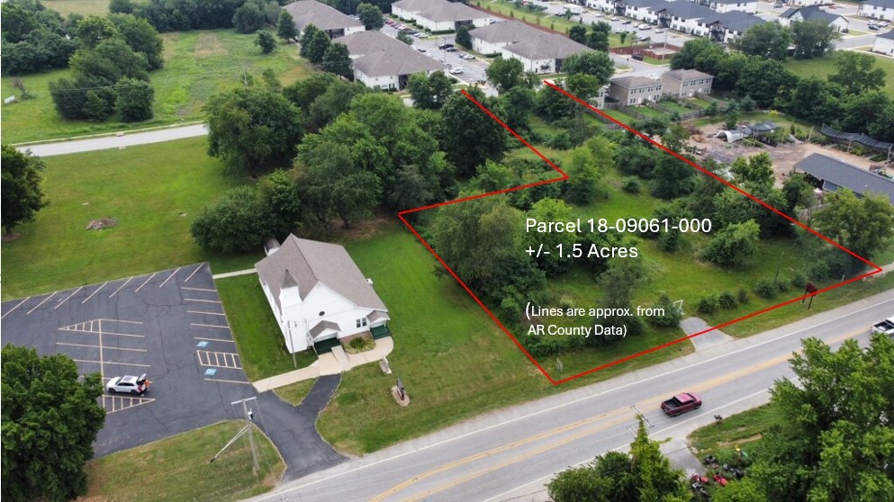 1.5+/- acres. Prime location in rapidly growing area of Bentonville. This property is directly situated on Hwy 12/SW Regional Airport Blvd offering excellent visibility. Just minutes from XNA airport, downtown Bentonville. Property boasts significant road frontage and experiences daily traffic count 12,000+ vehicles.