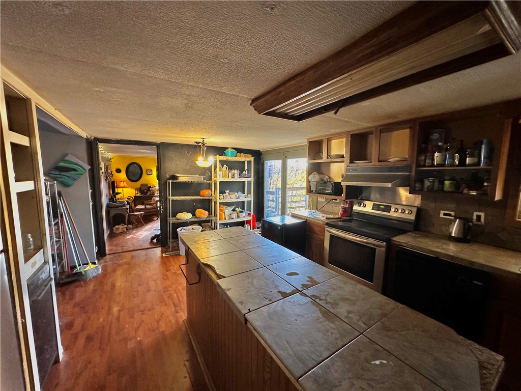 Unit 2 Holiday Island - Residential