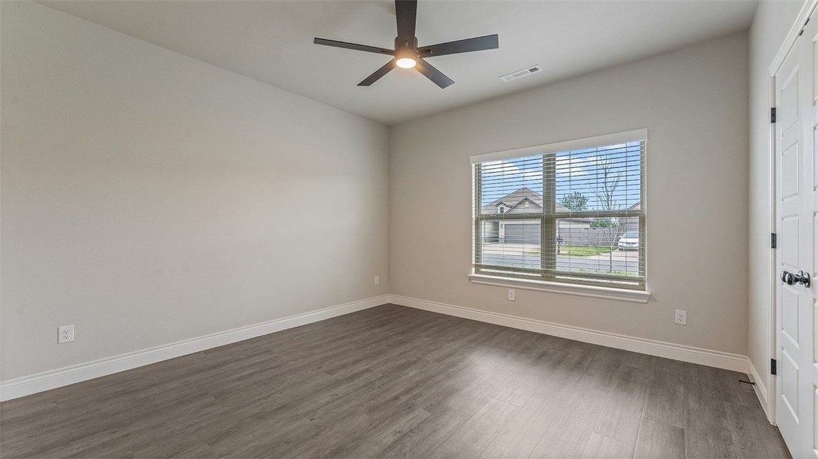 BARRINGTON PLACE-CENTERTON - Residential