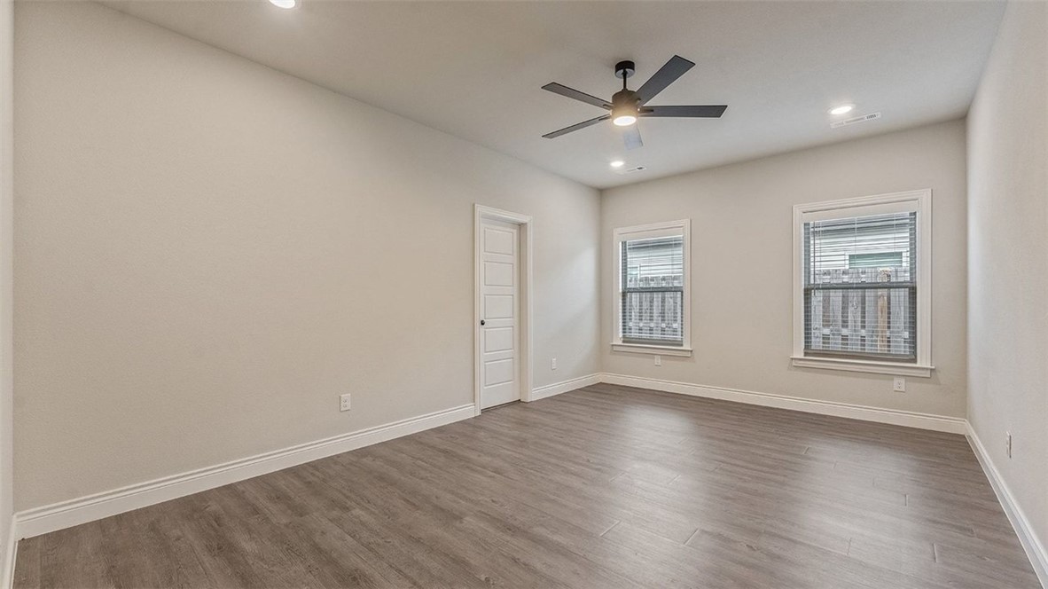 BARRINGTON PLACE-CENTERTON - Residential