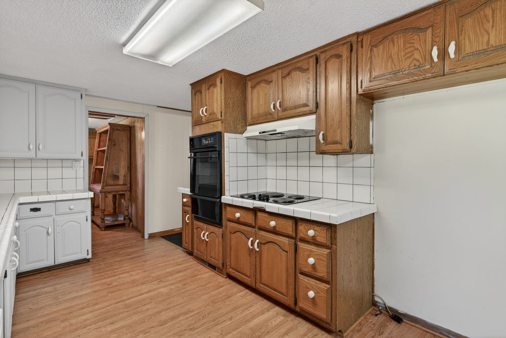 Alma Acreage - Residential