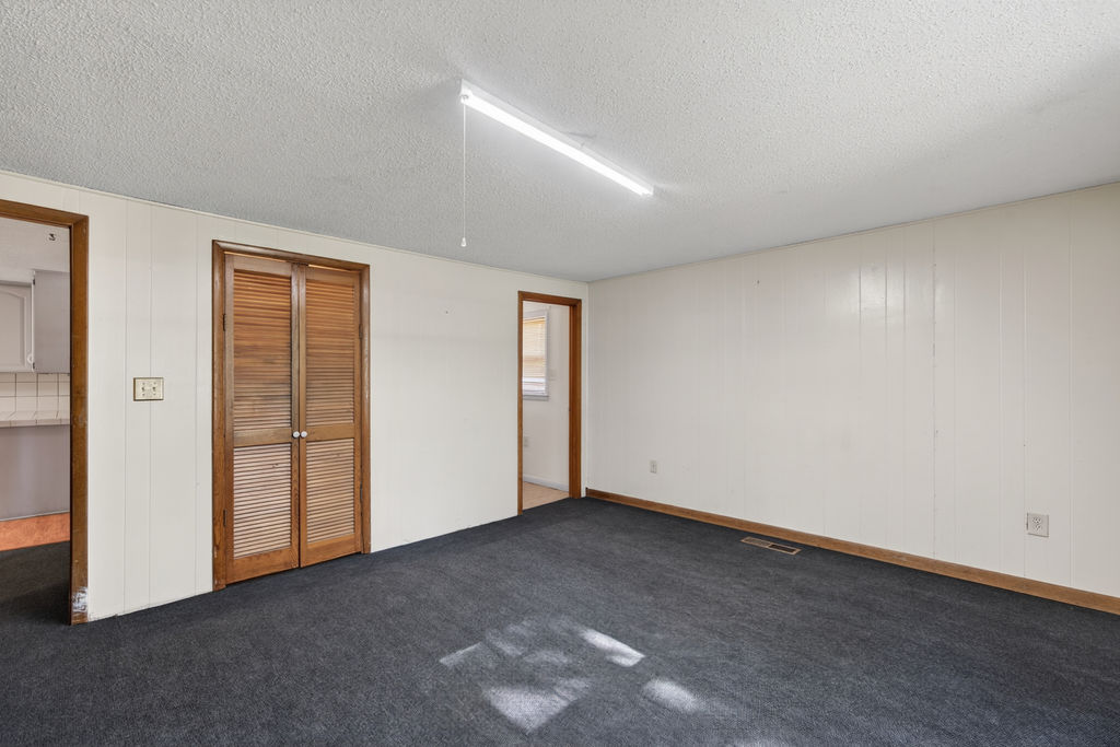 Alma Acreage - Residential