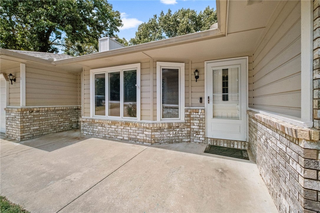 1 Selkirk Drive - Photo 4