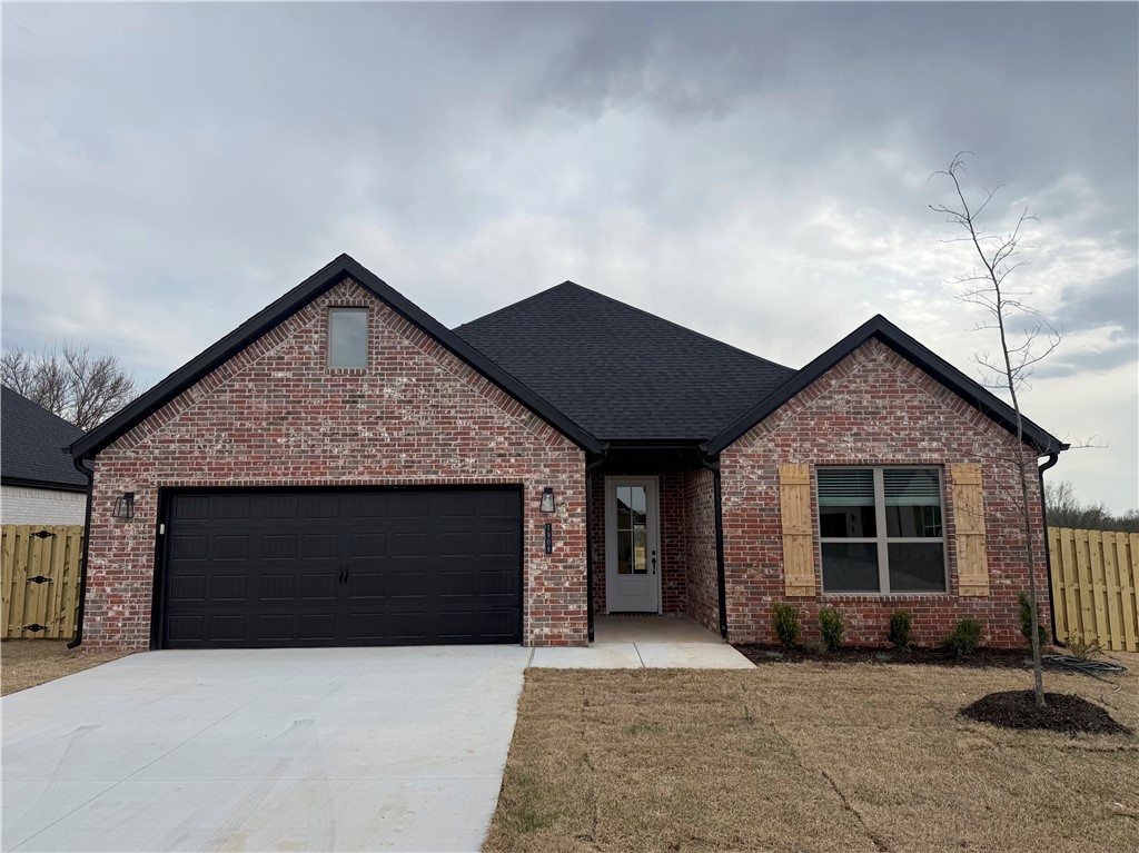 Yorktown 2 - Residential Lease