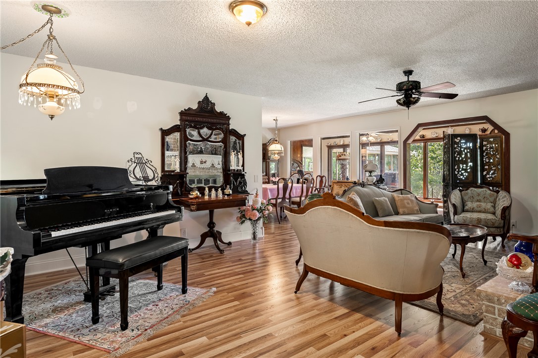 Rivercliff - Residential