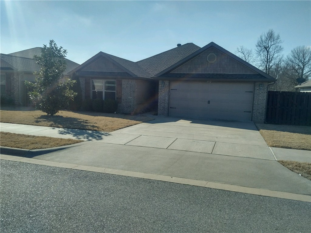 Brentwood Rogers - Residential Lease