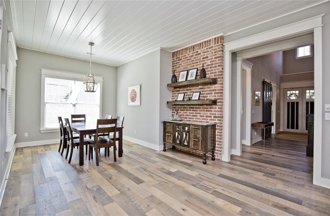 Oak Tree Centerton - Residential