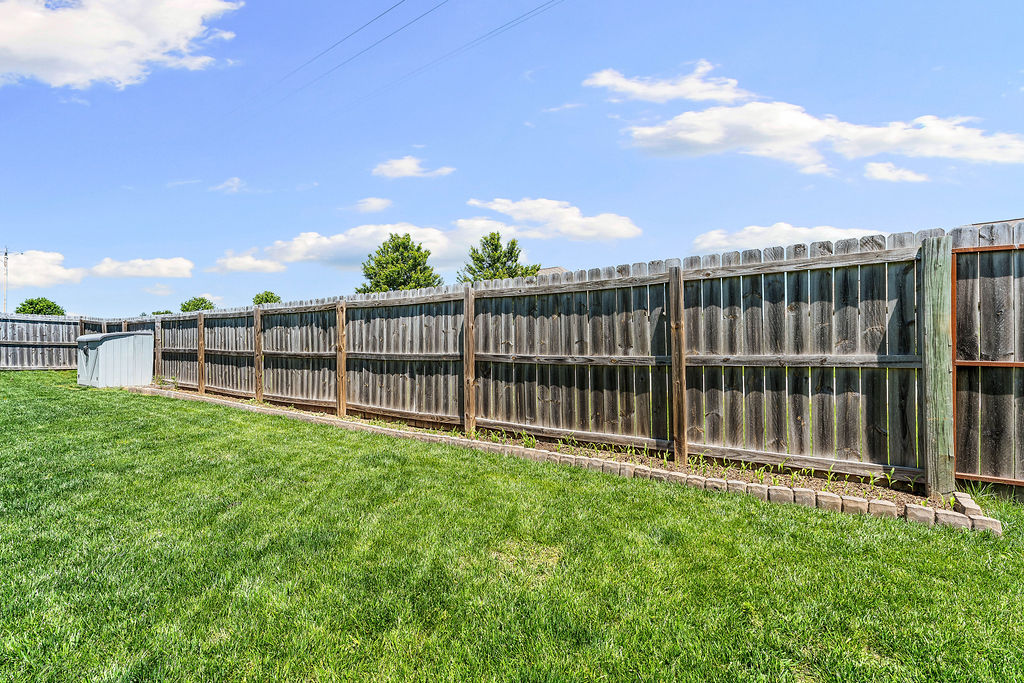 Elkhorn Sub Ph II Pea Ridge - Residential