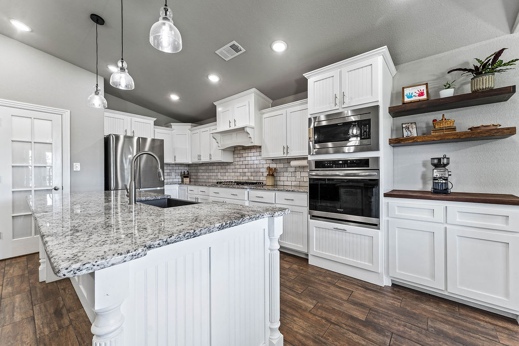 Elkhorn Sub Ph II Pea Ridge - Residential